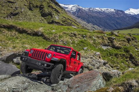 Six Features That Make Jeep Vehicles Unstoppable Off Road Jeep Canada