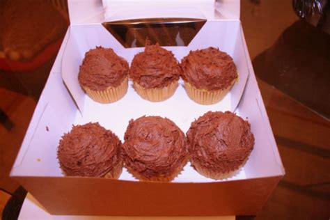 Bring to a boil, stirring occasionally. Old Fashioned Cupcakes w/ Cream Cheese Chocolate Frosting ...