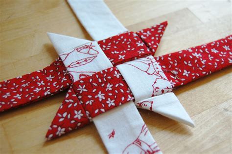 Make A Danish Star Ornament With Fabric Fabric Christmas Ornaments