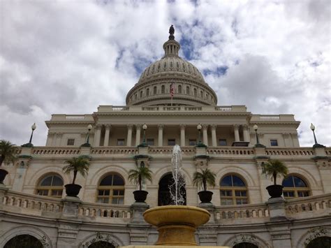 This year's caps camp will only last a week and a half before washington heads off to buffalo for their. Washingtoni napjaink: Capitolium