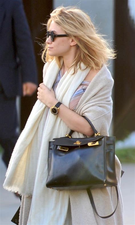 Ashley Olsen With A Wavy Long Bob And Vintage Herems Bag