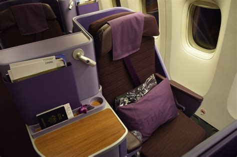 Review Thai Airways 777 300er Royal Silk Business Class Bangkok To