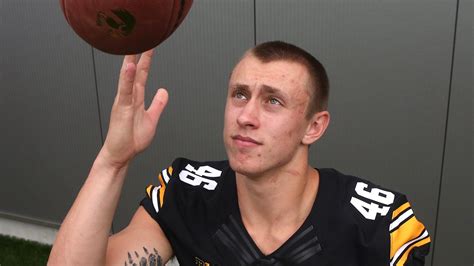 Athletic ‘freak George Kittle Gives Hawkeyes Exciting Te Option