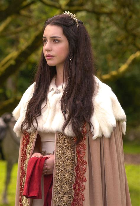 Mary Stuart Adelaide Kane Queen Mary Reign Mary Queen Of Scots Reign Dresses Reign