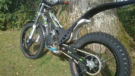 Derived from motorcycle trials, it originated in catalonia, spain as trialsín. Ossa Explorer trials / trail bike 280i 2013