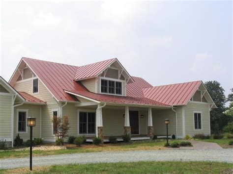 Maroon Roof Houses Burgundy Pro Snap And Ivory Siding Exterior House