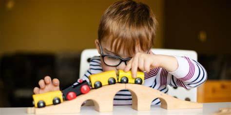 ¿cómo Saber Si Un Niño Tiene Autismo Síntomas Causas Y Tratamiento