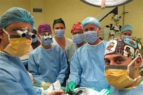 South African Doctors Perform Worlds First Head Transplant Surgery