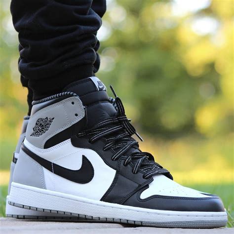 The air jordan numbered series has come a long way since it originally released as a nike basketball shoe. zapatillas nike hombre air jordan