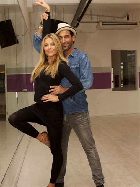 Let S Dance Massimo Sinato Tanzt Wieder Mit Sophia Thomalla Intouch