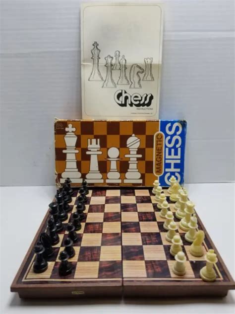 Vintage Magnetic Chess Set Plastic Travel Folding Reiss Games 1978