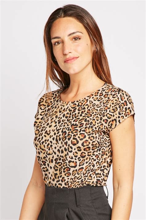 leopard print short sleeve top just 7