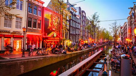 Amsterdam Red Light District De Wallen Amsterdam Photos How To Get There Where Is It