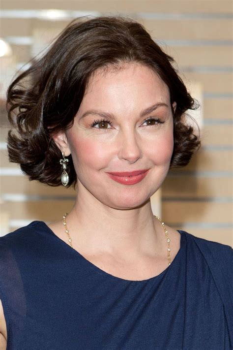 What Season Is Ashley Judd Ashley Judd Short Wedding Hair Soft Summer