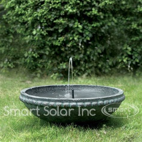 Ce kit comprends la fontaine solaire sunjet 150 pompe à eau, 3 têtes de fontaine, un panneau. Fontaine solaire flottante 150 smart - Pompes fontaines solaires | Objetsolaire