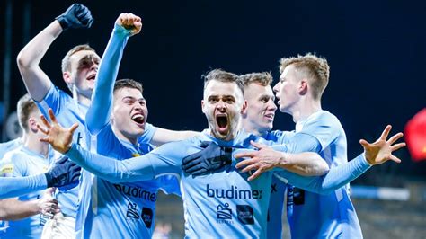 Odds portal lists all upcoming fortuna liga soccer matches played in b's column indicates number of bookmakers offering fortuna liga betting odds on a specific soccer. Fortuna 1 Liga: Skróty meczów 21. kolejki (WIDEO) - Polsat ...