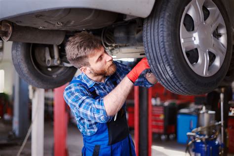 Auto Mechanic Salary School Cost How Much Do Auto Mechanics Make