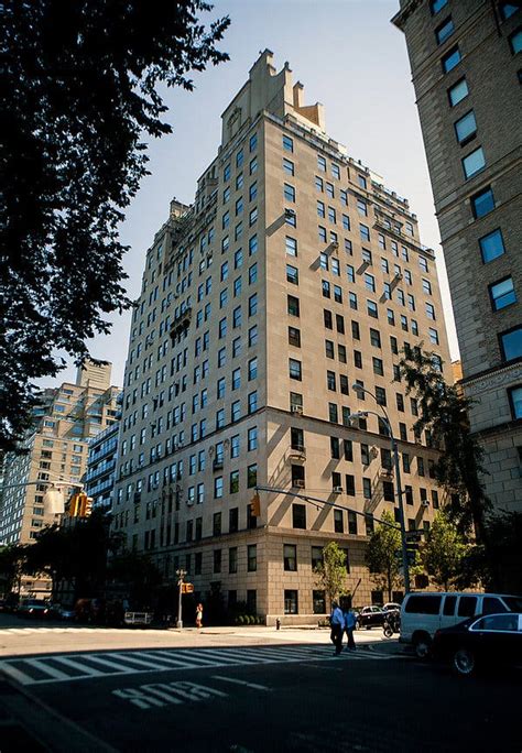 32 Million Sale On Fifth Avenue The New York Times