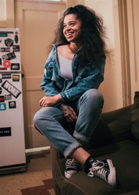 11 on the billboard hot 100, and her album, ella mai, has almost 6 billion streams and is riaa certified platinum. Ella Mai Height, Weight, Age, Body Statistics - Healthy Celeb