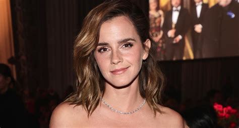 Emma Watson S Loewe Dress Leaves Fans Confused