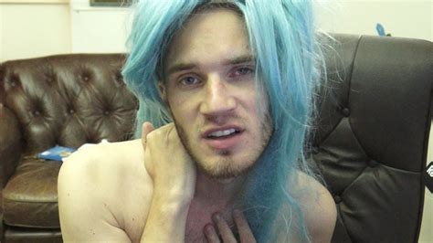 How To Get Fangirls Fangirl Pewdiepie Long Hair Styles