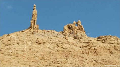 Salt Statue Of The Wife Of Prophet Lot As Jordan Tourism Oregon