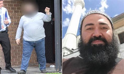 Melbourne Father Sent Money To Isis Through Sydney Banks Daily Mail Online