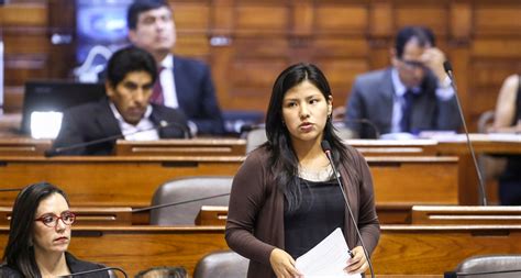 Por otro lado, el independiente rodrigo mundaca ganó con una amplia ventaja en el pacto del frente amplio, con 63,92% de los votos. Solo 2% de proyectos de ley alientan derechos de la mujer ...