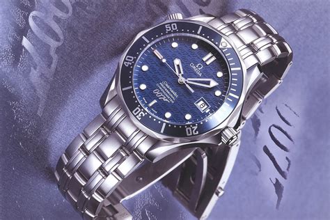 Omega seamaster 007 james bond 50th anniversary limited edtion midsize watch 212.30.36.20.51.001. Omega Seamaster and James Bond 007museum