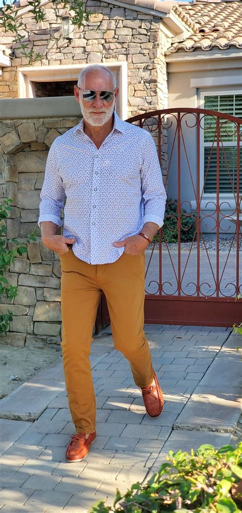 Pin By Noodles On Men Fashion Casual Outfits Older Mens Fashion