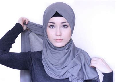 Woman Sues Us Police Over Hijab Arab News