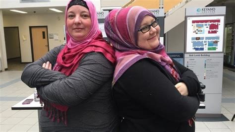 كنديات يرتدين الحجاب تضامنا العربية Rci