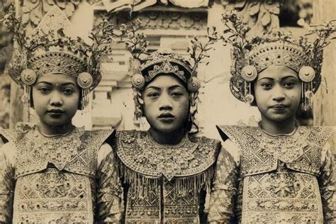 Foto Dua Suku Bangsa Asli Di Bali