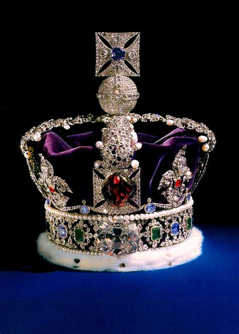 Official and Historic Crowns of the World and their Locations ...