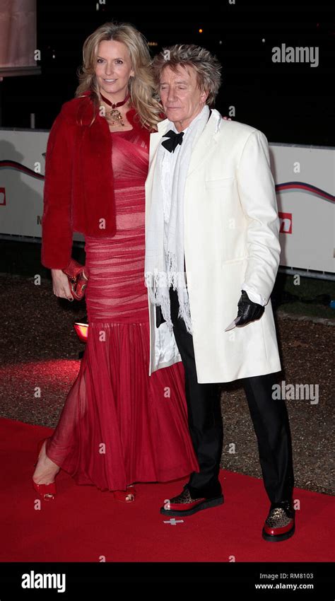 dec 10 2014 rod stewart penny lancaster attending a night of heroes the sun military awards