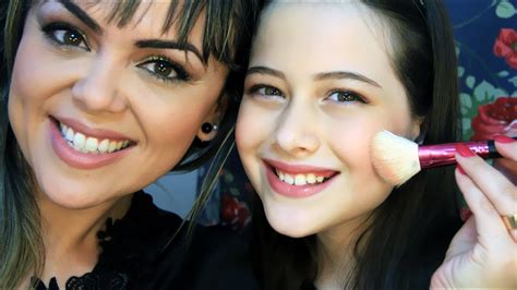 Maquiagem FESTAS para Crianças e Adolescentes com Júlia Silva Andreza