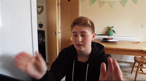 reacting to my coming out video 2 years since ftm transgender youtube