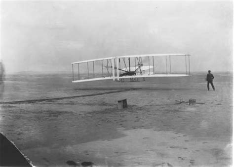 Photo Mans First Powered Flight