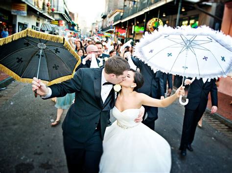 The Top 10 Us Wedding Traditions And What They Mean