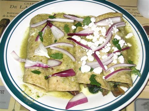 Recipe Reviews Mexican Everyday By Rick Bayless Tomatillo Sauced