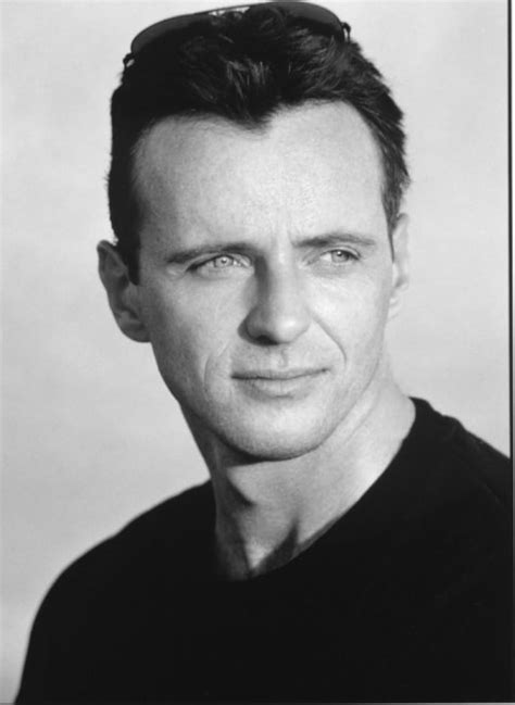 Aidan Quinn