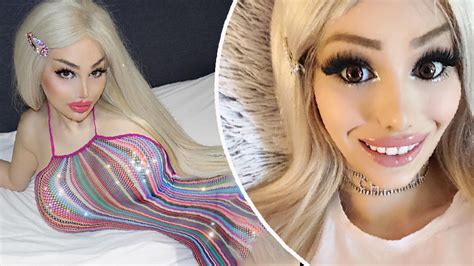 Antik Montgomery Vidék Fuck Doll Barbie Bimbo Kikötő Megtorol Javaslat