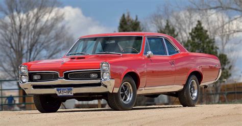 A Detailed Look Back At The 1966 1967 Pontiac Gto
