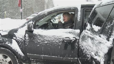 Vancouver Snow Chaos Snowfall Causing Havoc On Roads Buses Stuck