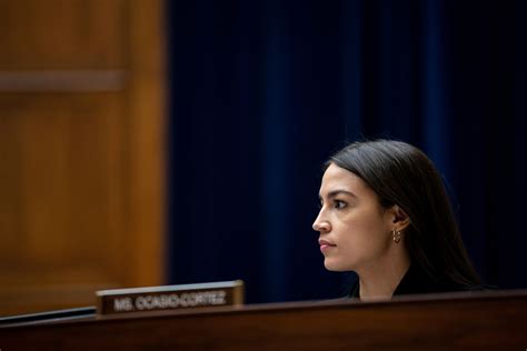 Two La Police Officers Fired Over Post Suggesting Ocasio Cortez Should Be Shot The Boston Globe