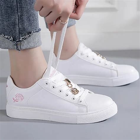 Bling White Sneakers For Girls Metal Decoration Fashion Casual Shoes