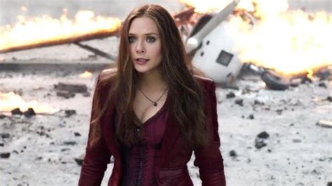 Elizabeth Olsen Avengers Age Of Ultron