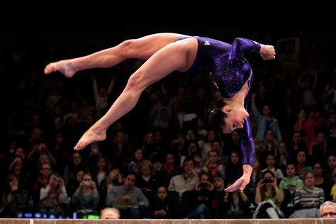 Jordyn Wieber Usa Gymnast Pictures Olympic Gymnastics Usa