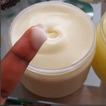 Watch how you can make ♥leave in conditioner♥ using natural ingredients available in your kitchen! DIY Leave In Conditioner Cream for Natural Hair Growth ...