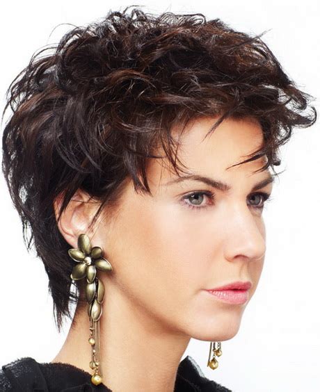 Maybe you would like to learn more about one of these? Short hairstyles for women round faces